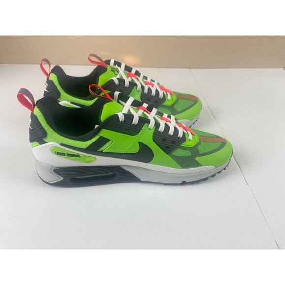 Nike Air Max 90 Drift Green Size M 11 / W 12.5 FB2877-300 - Picture 7 of 13